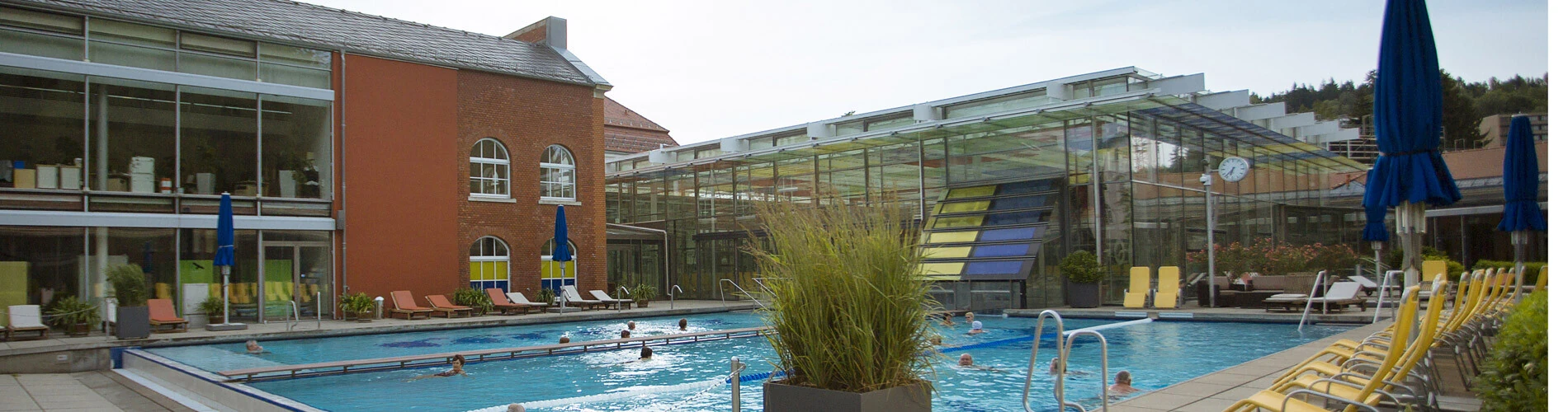 Badelandschaft und Sauna im Albertbad Bad Elster