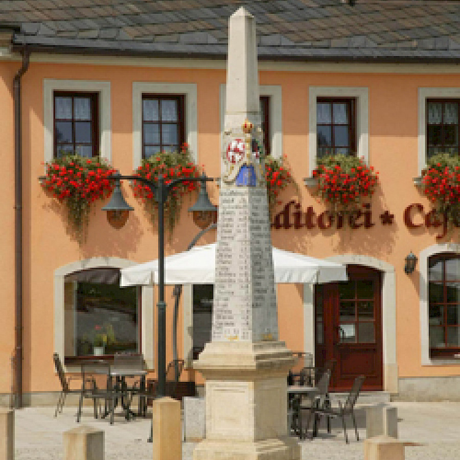 Postsäule in Bad Gottleuba