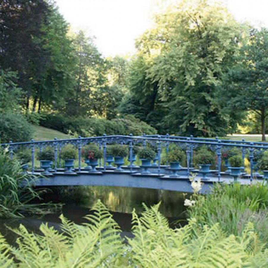 Bad Muskau, Blaue Brücke im Fürst-Pückler-Park