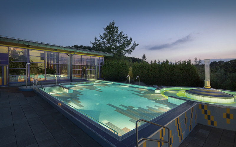Heilbad Warmbad Silber-Therme