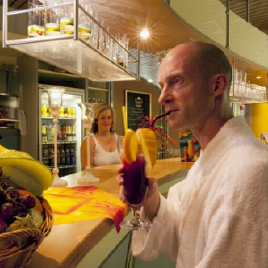 Bad Schlema Gesundheitsbad Actinon, Vitaminbar