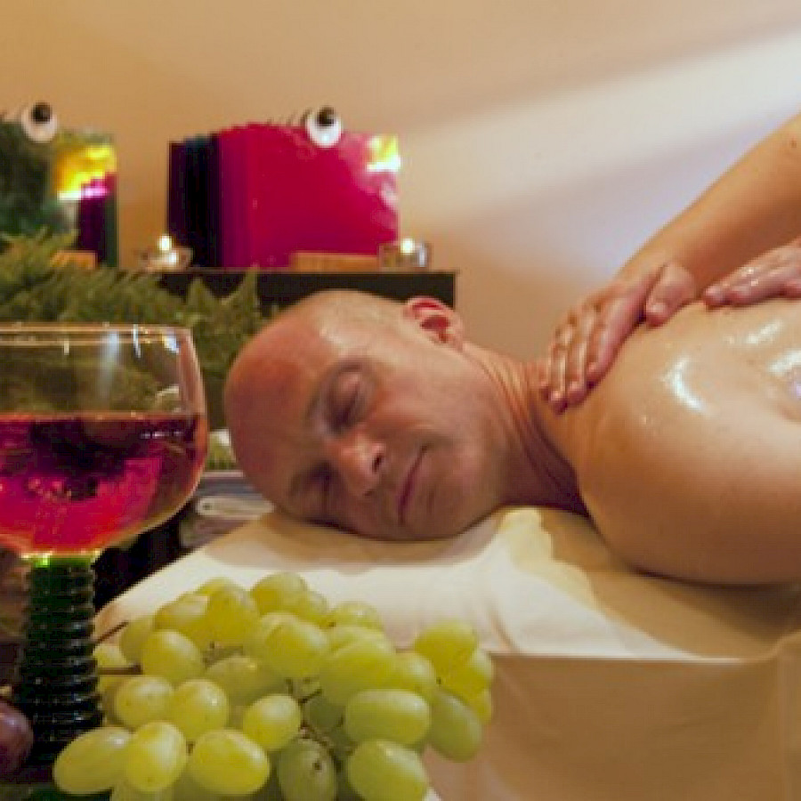 Wellnessmassage im Gesundheitsbad Actinon Bad Schlema