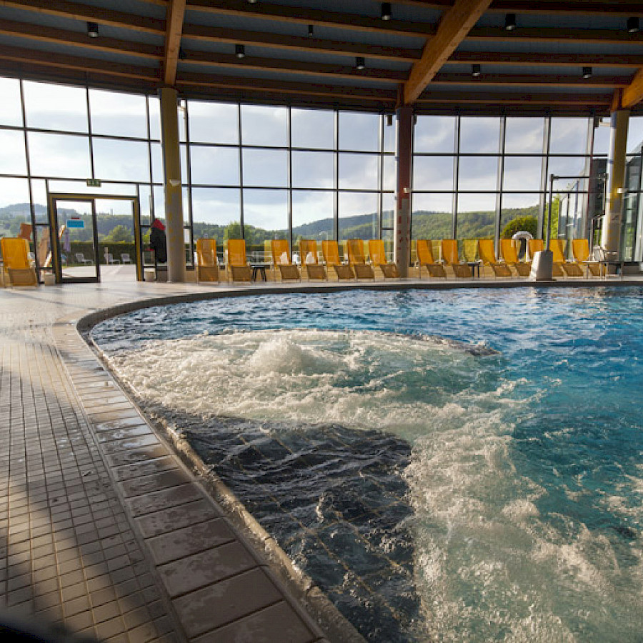 Innenbecken des Gesundheitsbad Actinon in Bad Schlema